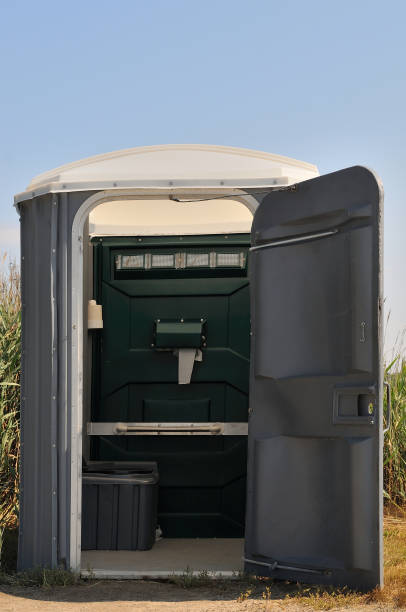 Best Portable restroom trailer rental  in Barnhart, MO